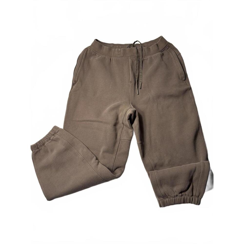 Lululemon mens sweatpants great condition medium
